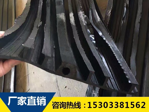 在建筑變形縫裝置里配置橡膠止水帶有用嗎？
